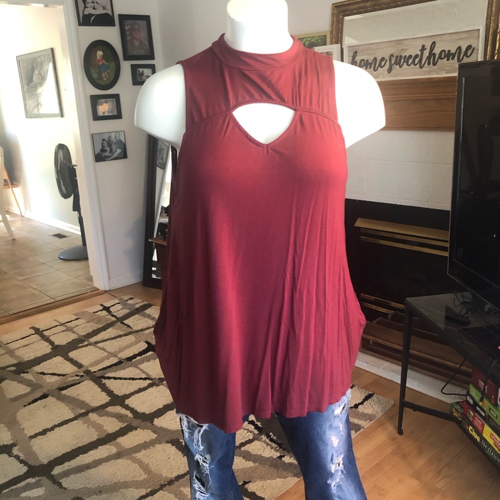 Torrid 3x wine cutout neck tank super soft knit